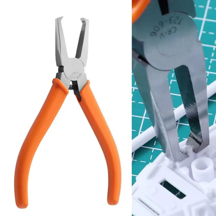 Plastic cutters-1