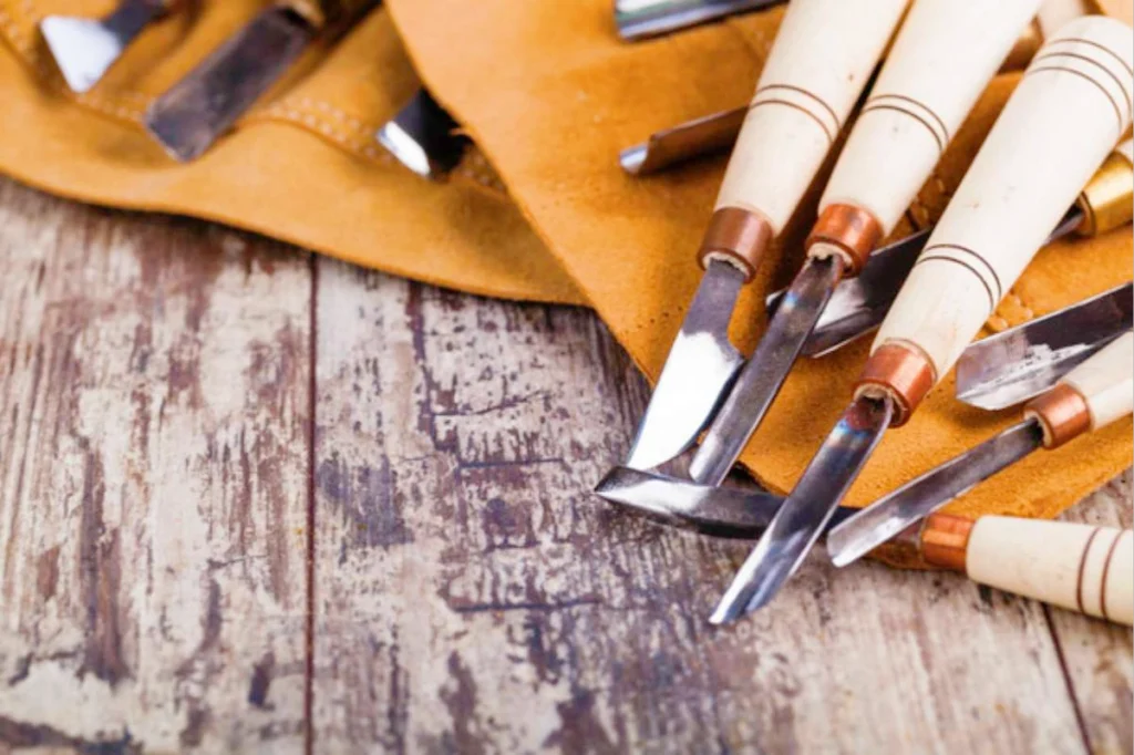 A Beginner's Guide to Simple Carving Techniques